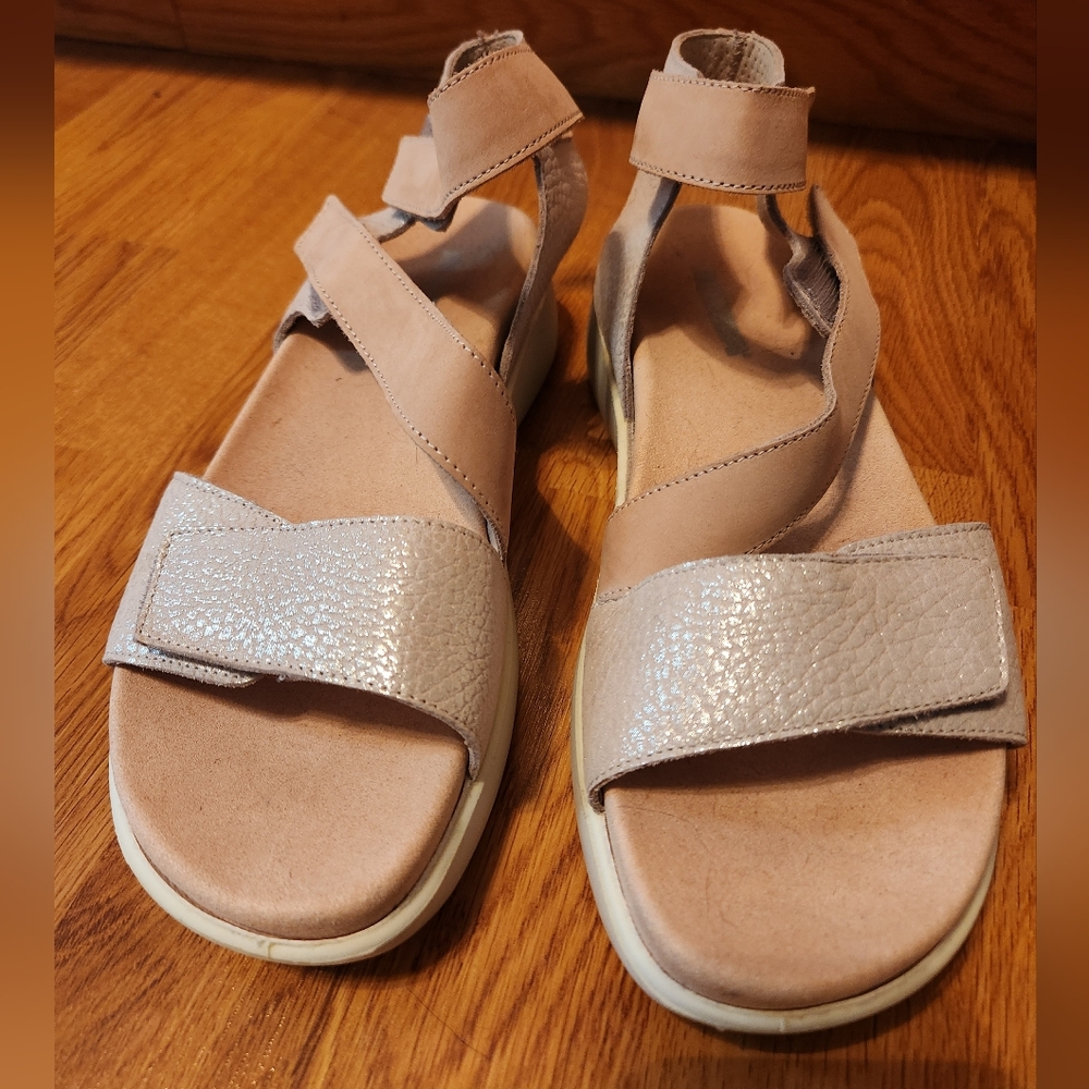 Romika Beige/Stone Strappy Sandals, sz 10/41 - Picture 4 of 8